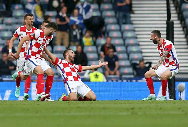 欧洲杯克罗地亚与西班牙的历史交锋：一场足球的史诗之战