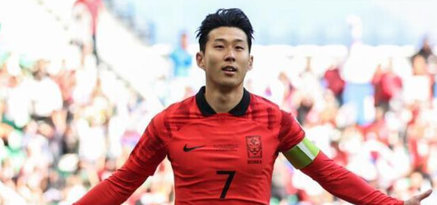 5月6日讯 在英超第36轮比赛中，孙兴慜打进一球，最终热刺客场2-4不敌利物浦，赛后他接受了媒体的采访。