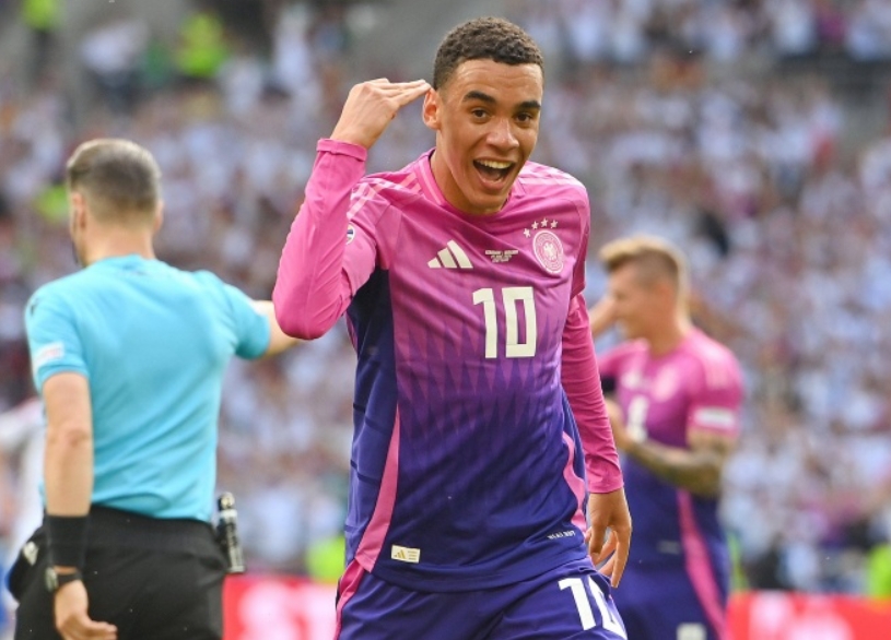 德国欧洲杯小组赛头名出线，球队历史第6次小组头名出线