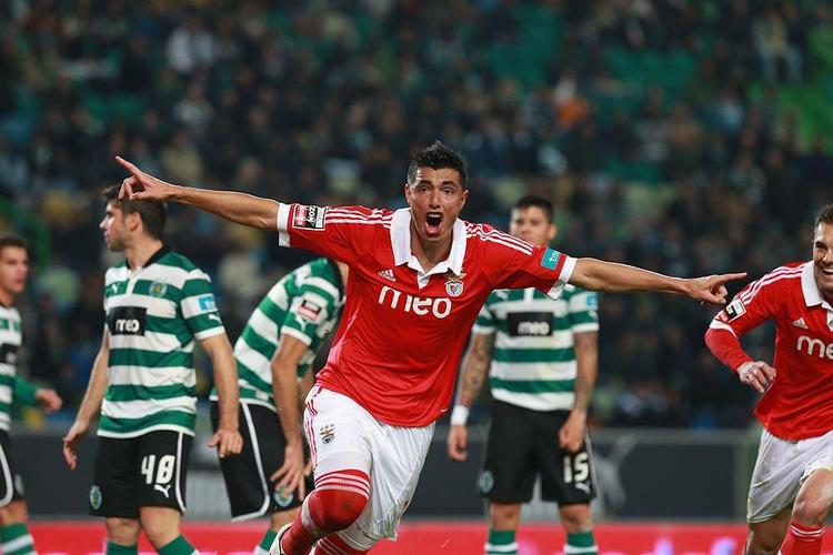 歐冠生死劫：阿賈克斯主場背水狙擊本菲卡