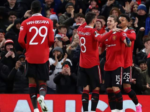 圣吉羅斯聯(lián)合:歐冠“草根逆襲”的激昂樂章