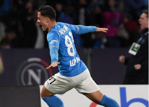 欧冠烽火：那不勒斯的跌宕逐梦之旅